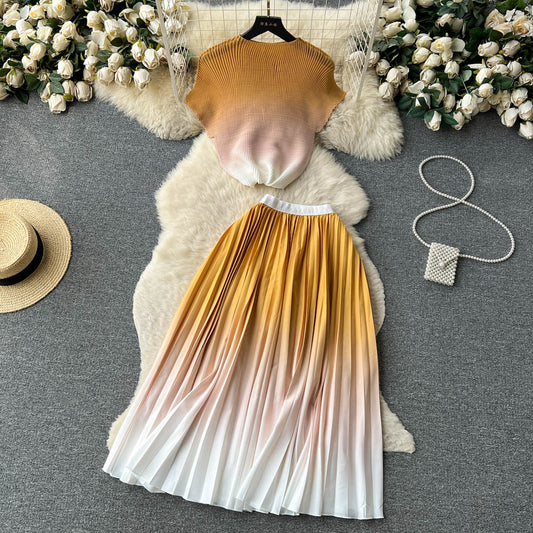 Women's Short-sleeved Top and High Waist Pleated Skirt Two-piece Outfit Set - ChoreGirl