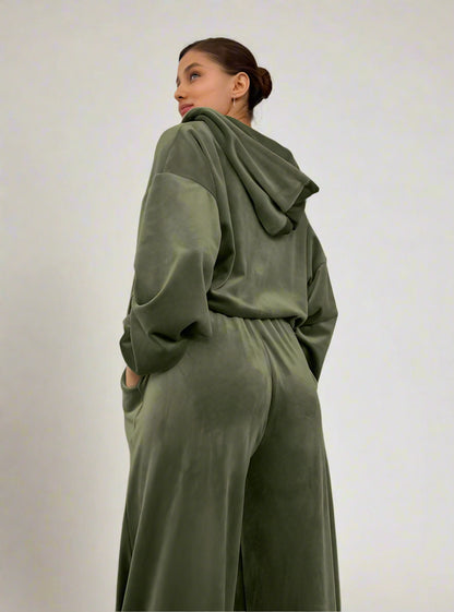 Women's Soft Hooded Jacket and Sweatpants Outfit Set - ChoreGirl