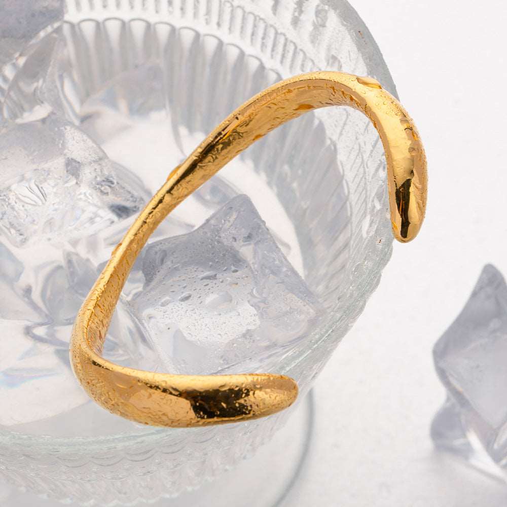 Women's Stainless Steel Irregular Shape Smooth Bracelet - ChoreGirl