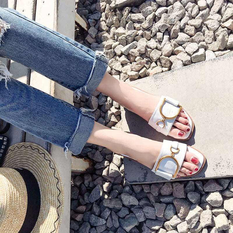 Women's Summer Gold Buckle Detail Flat Sandals - ChoreGirl