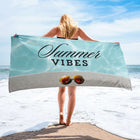 Strandtuch mit individuellem „Summer Vibes“-Print | PERSONALISIERT